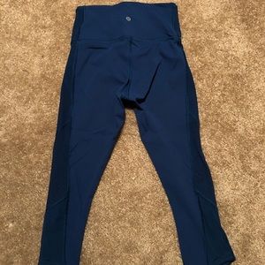 Lululemon cropped, high rise, leggings